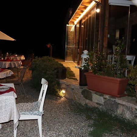 Cade Ventu Hotel Vernazza Luaran gambar