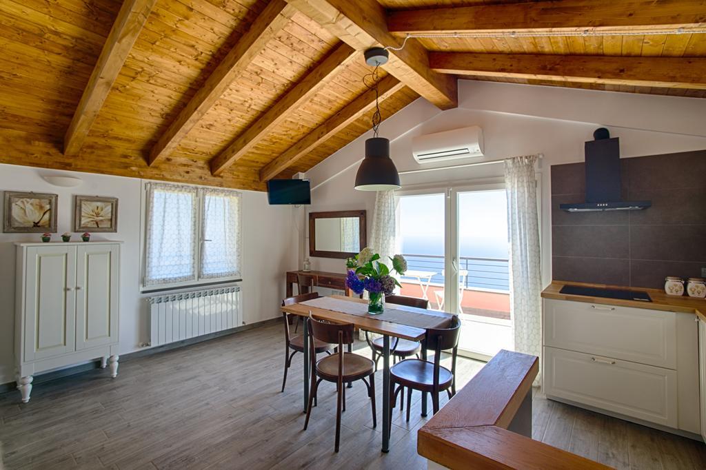 Cade Ventu Hotel Vernazza Luaran gambar