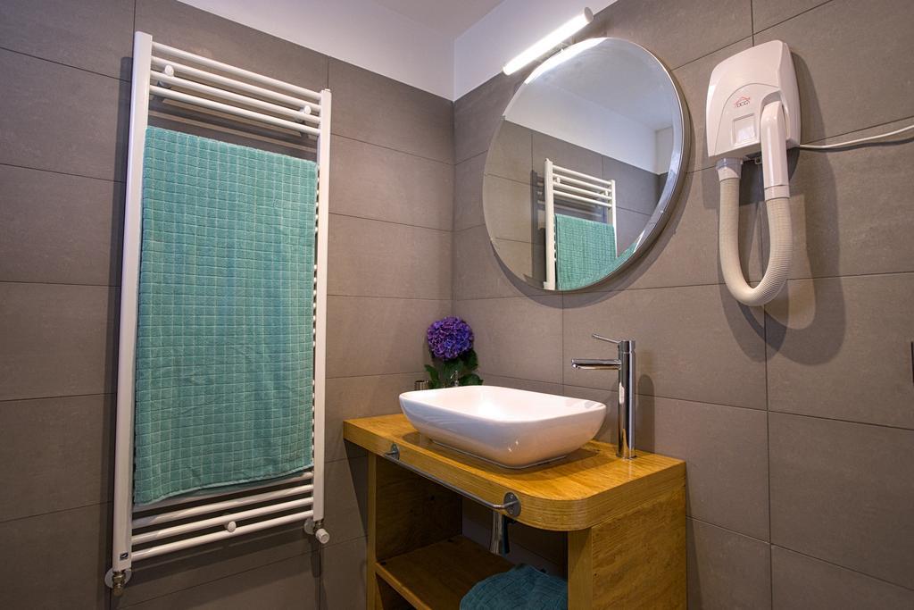 Cade Ventu Hotel Vernazza Luaran gambar