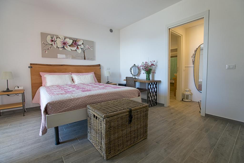 Cade Ventu Hotel Vernazza Luaran gambar