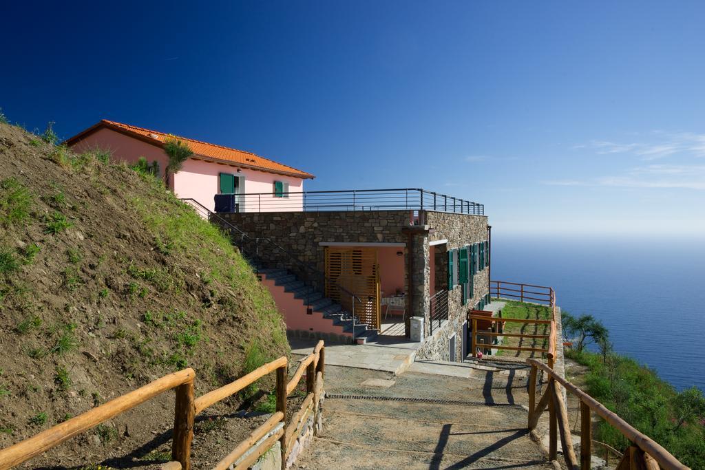 Cade Ventu Hotel Vernazza Luaran gambar