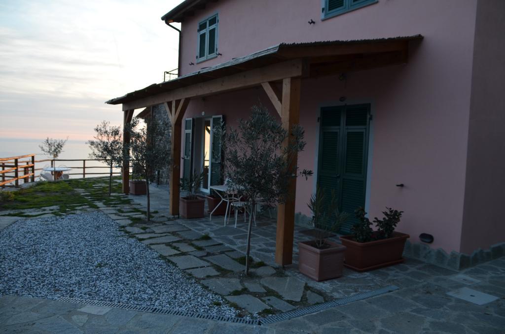 Cade Ventu Hotel Vernazza Luaran gambar
