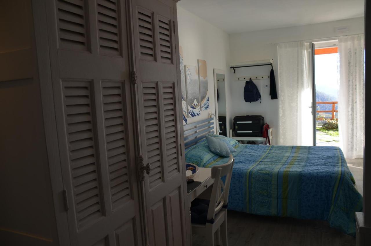 Cade Ventu Hotel Vernazza Luaran gambar